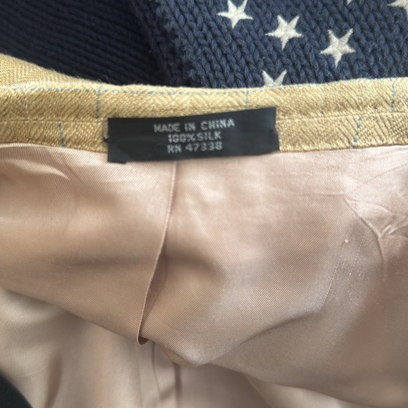 Men’s, size 40, pure silk, three button, sport coat, very professional - Picture 5 of 7